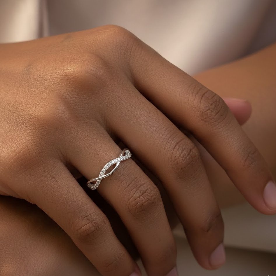 Anel Infinito Zirconias