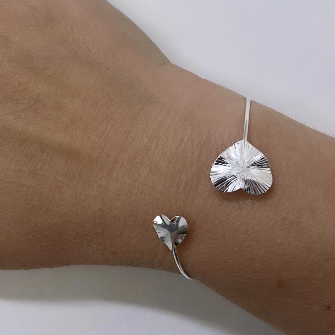 Bracelete Corações