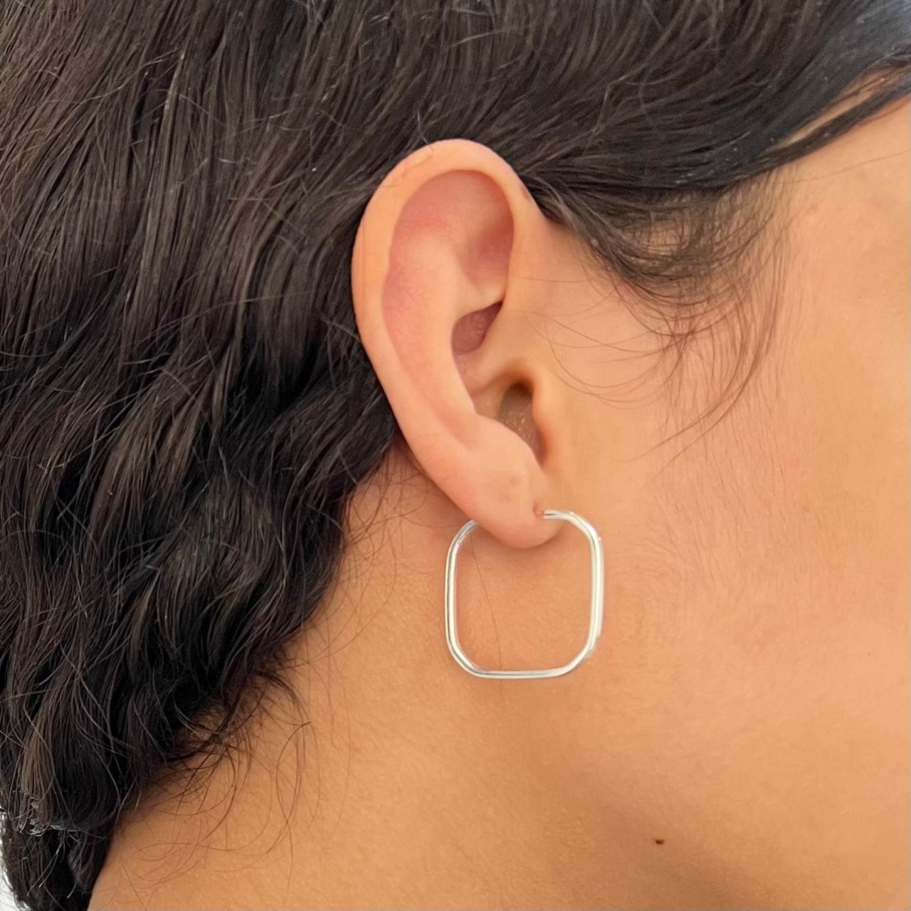 Brinco Argola Quadrada Fio Quadrado