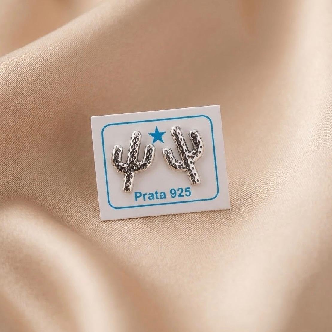 Brinco Cacto Prata Envelhecida