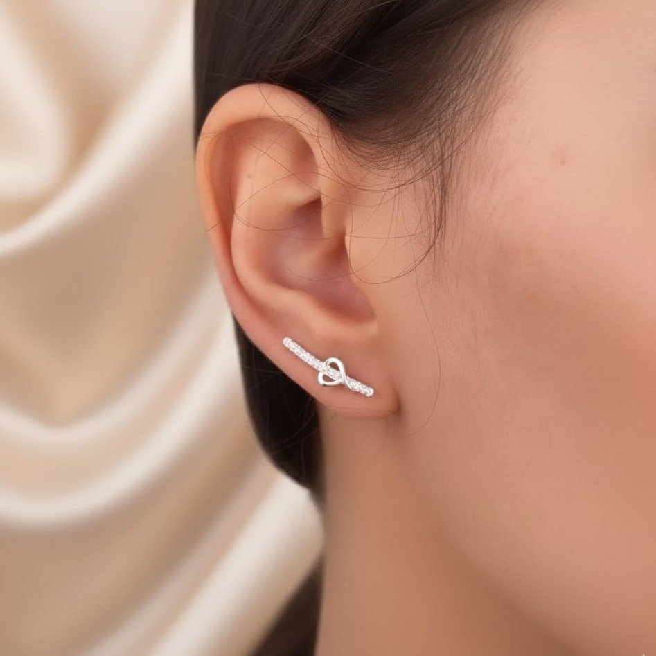 Brinco Coração Cravejado Ear Cuff