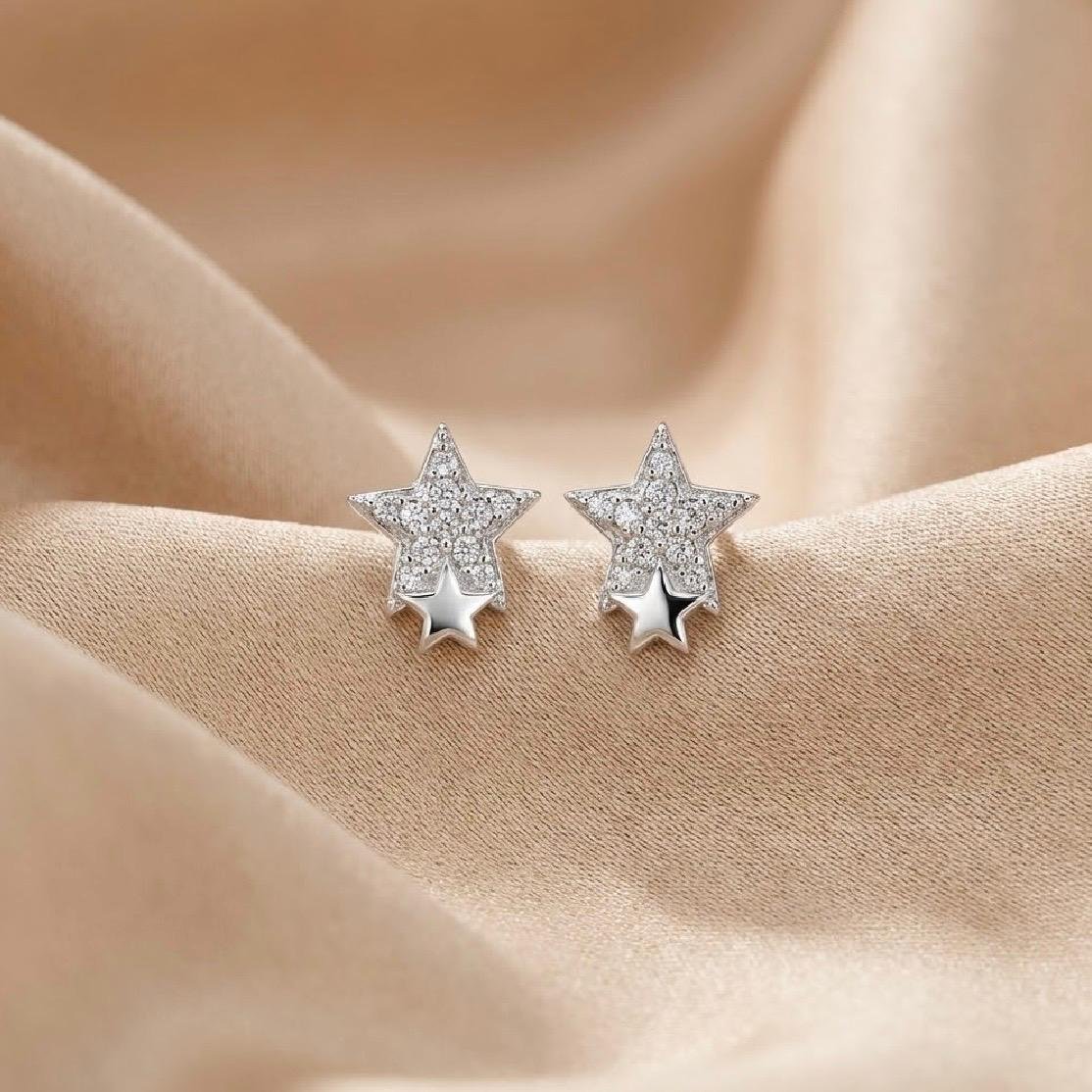 Brinco Estrela Cravejada