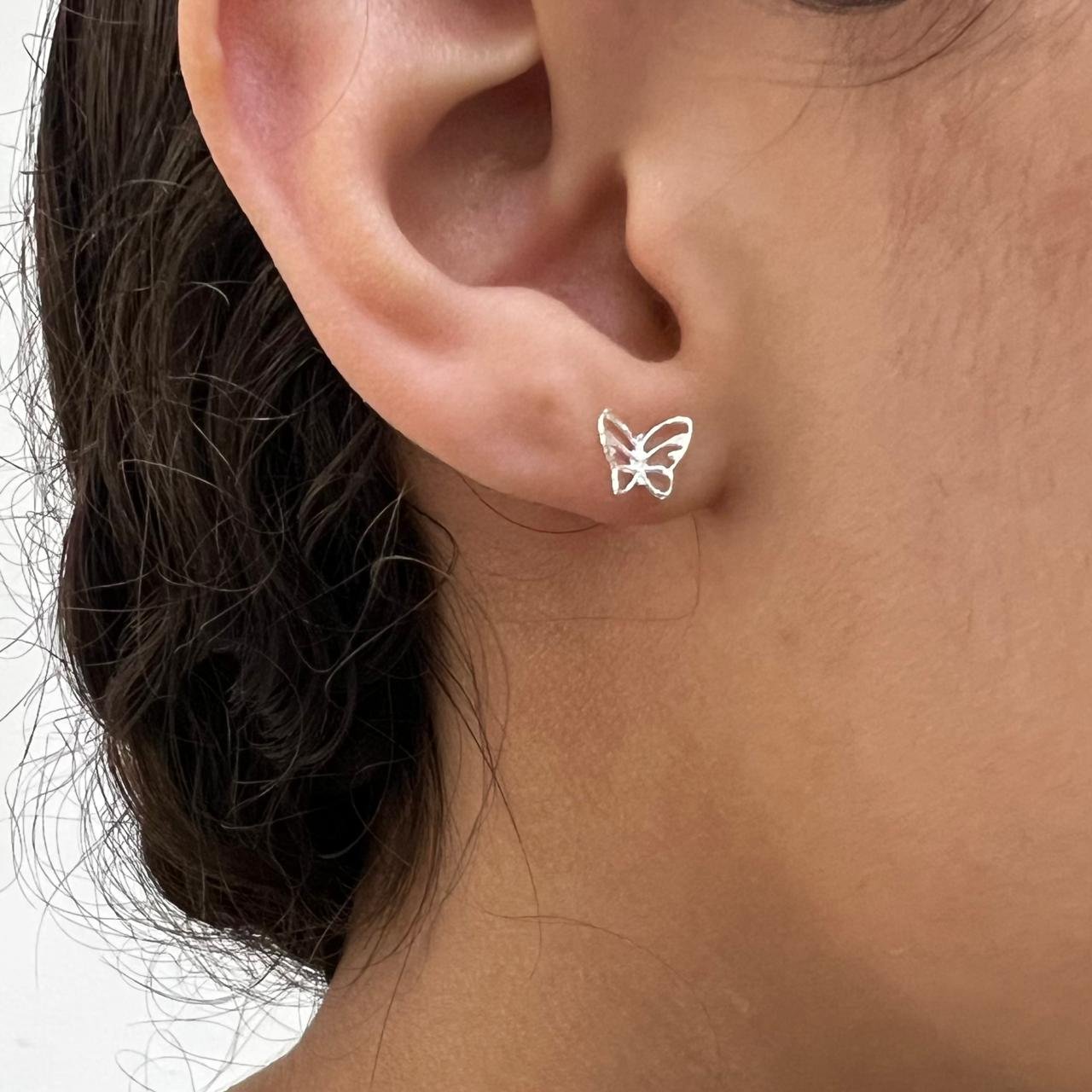 Brinco Mini Borboleta Vazada