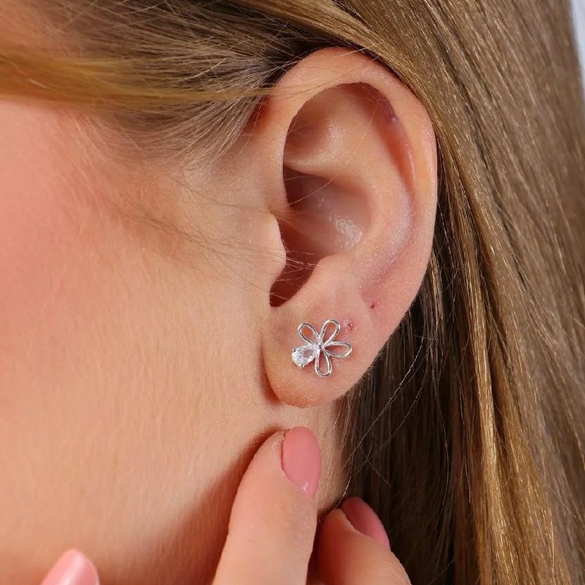 Brinco ou Colar Flor