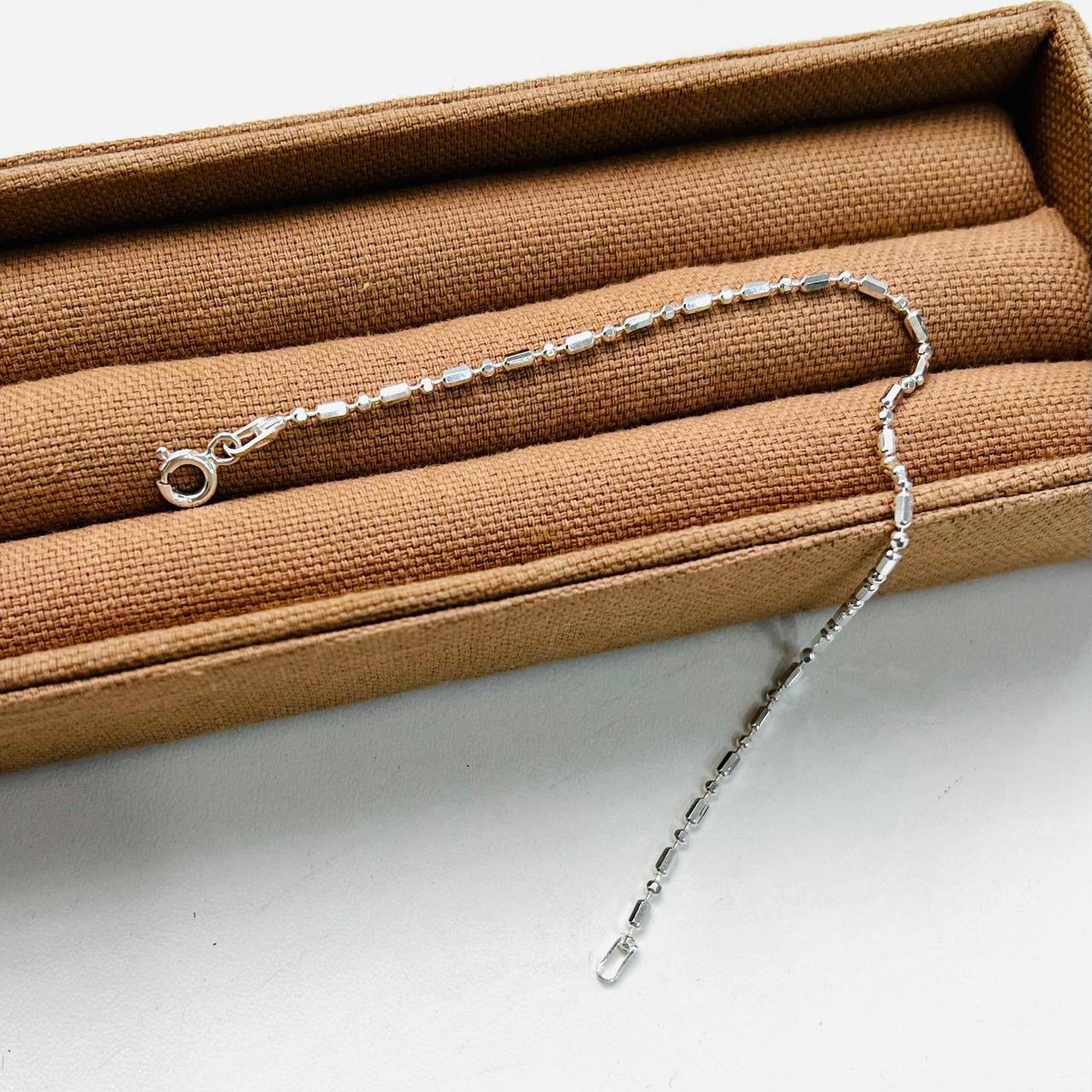 Pulseira Cubinhos e Bolinhas